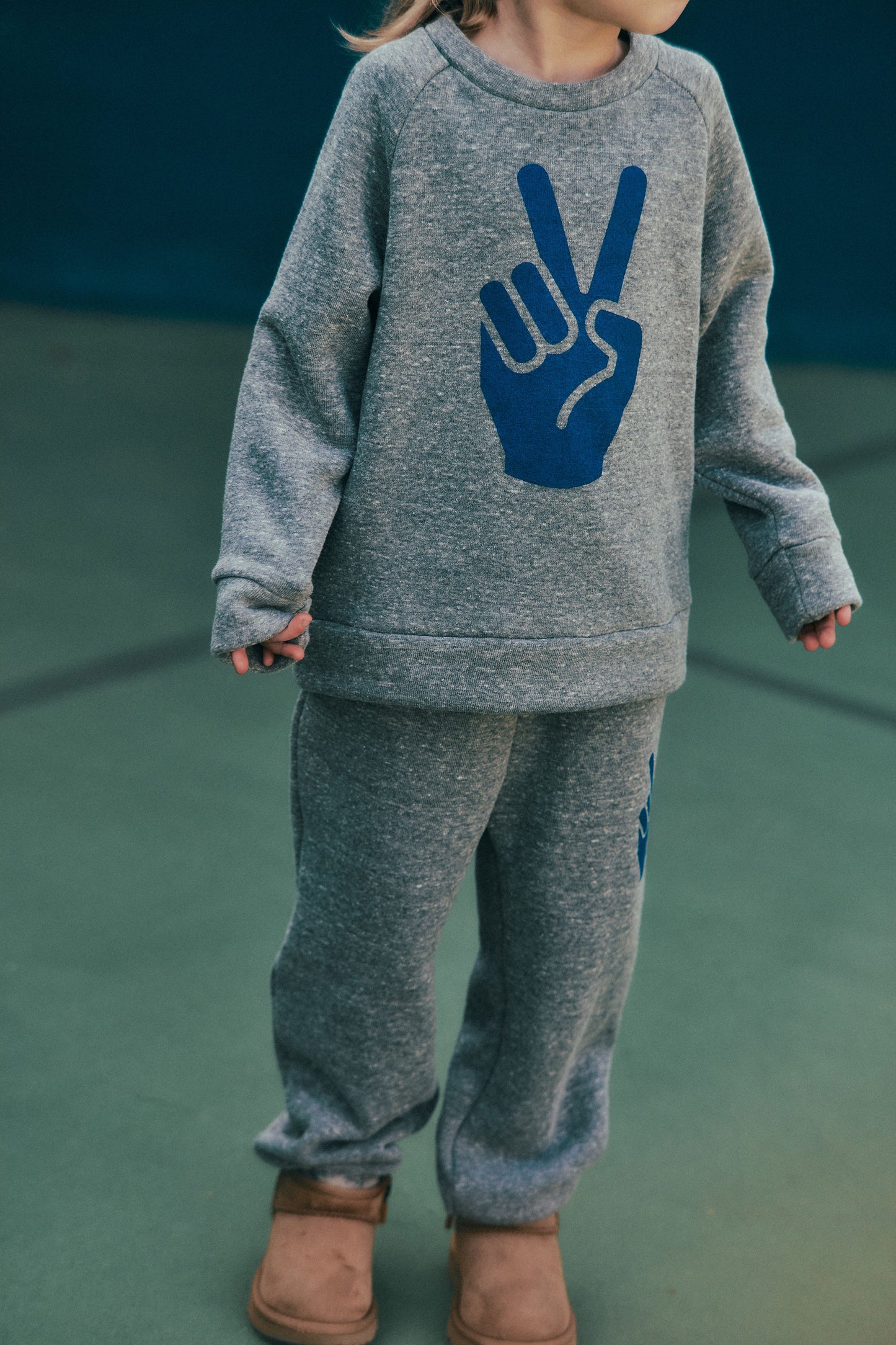 Mellow Raglan, Peace