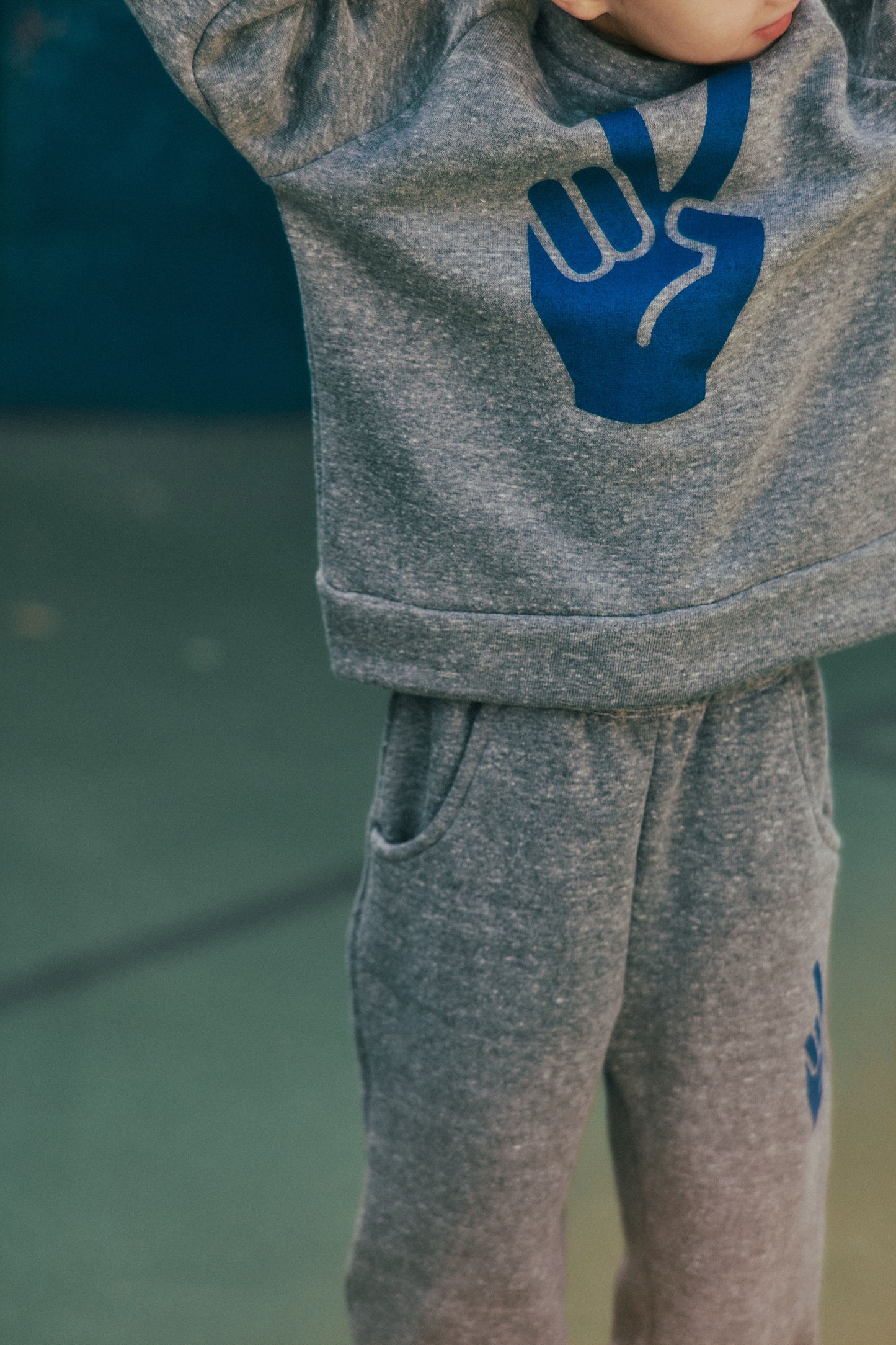 Pocket Sweat, Peace