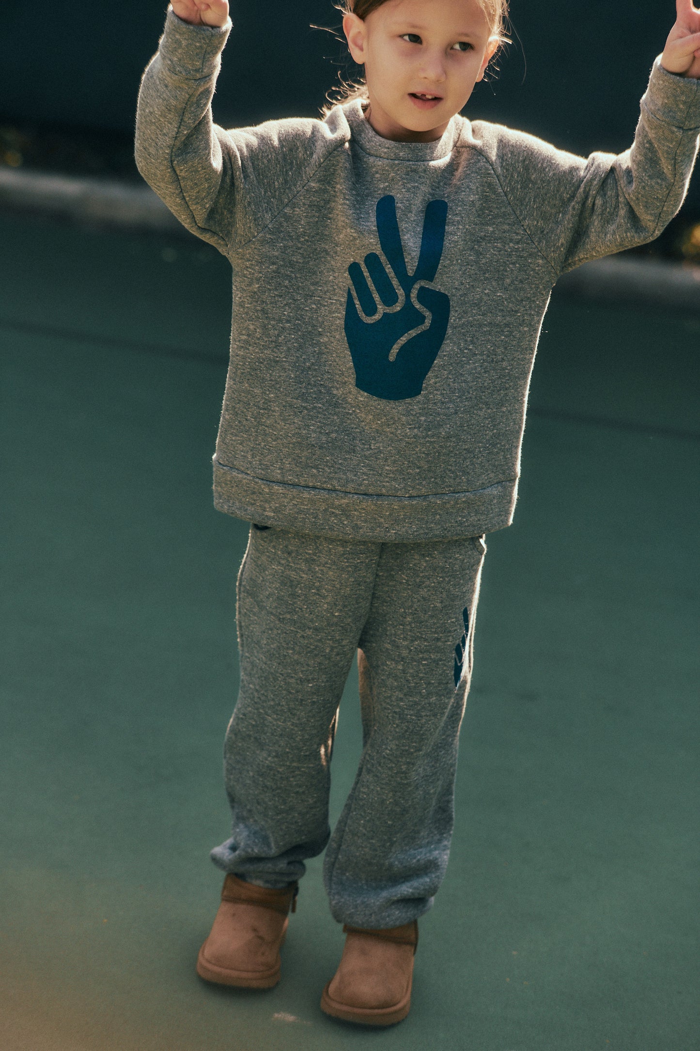 Mellow Raglan, Peace